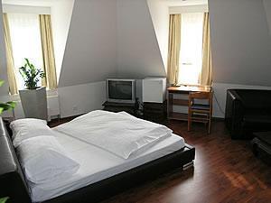 Hotel Regina Цюрих Екстер'єр фото
